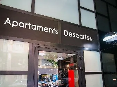 Descartes Apartment *