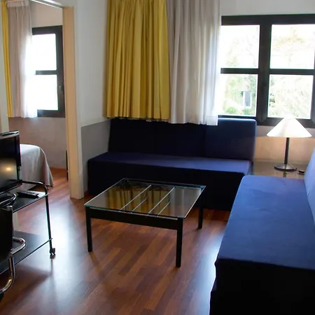 Apartment Descartes