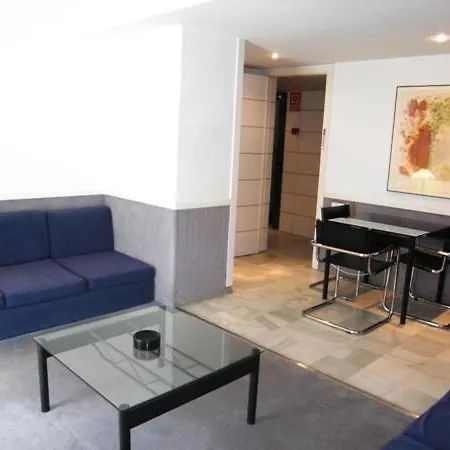 Apartment Descartes